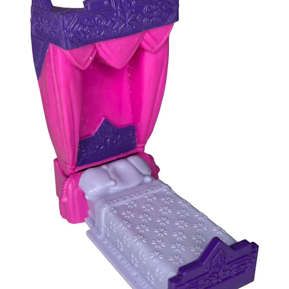Disney Frozen 2 Pop Adventures Bedroom Playset Elsa Mini Canopy Bed